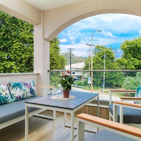 Maria Elena Suites タソス エクステリア 写真